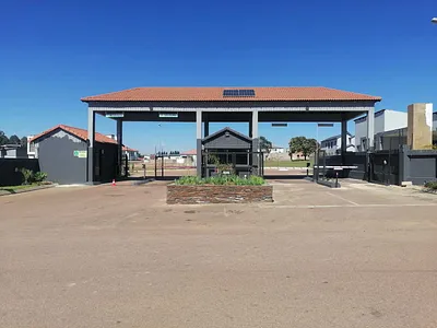 Vacant Land For Sale in Rayton - mNk7.webp