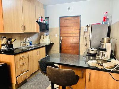 2 Bedroom Apartment For Sale in Alveda, Johannesburg - BLzB.webp