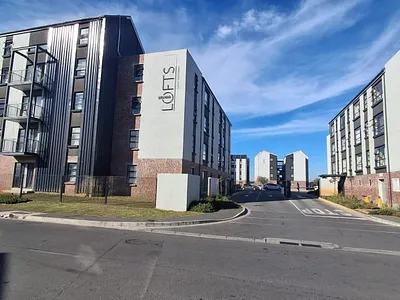 2 Bedroom Apartment For Sale in Cape Town - kqhm.webp