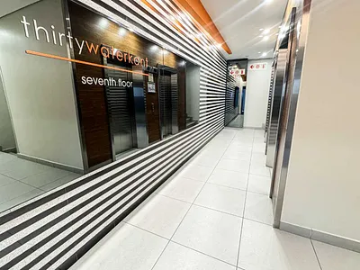 Commercial Property To Rent in Cape Town - 99Lo.webp