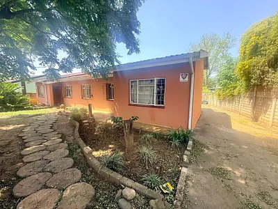 4 Bedroom House For Sale in Vryheid - zNW8.webp
