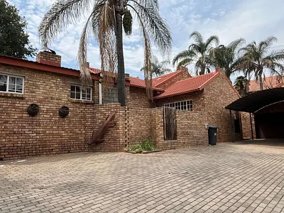 3 Bedroom House For Sale in Pretoria - img