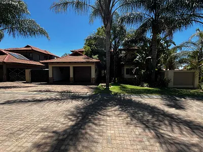 4 Bedroom House For Sale in Kempton Park - img