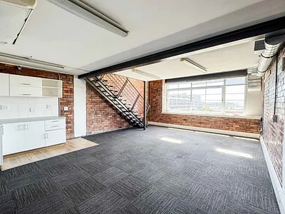 Commercial Property To Rent in Cape Town - rkjV.webp