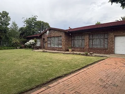 3 Bedroom House For Sale in Vrede - 0vNx.webp