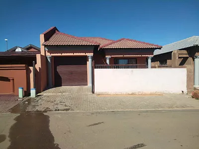 3 Bedroom House For Sale in Soshanguve VV, Soshanguve - UoNd.webp