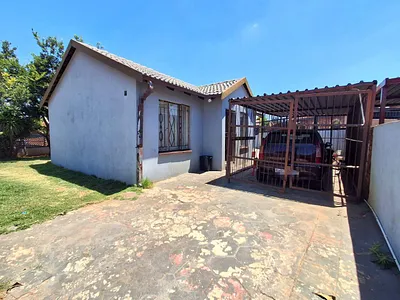 3 Bedroom House For Sale in Pretoria - bU8E.webp