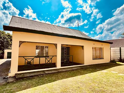 3 Bedroom House For Sale in Vryheid - 8g85.webp