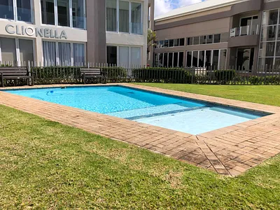 3 Bedroom Apartment For Sale in Mossel Bay - ygg5.webp