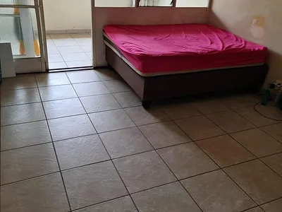 2.5 Bedroom Apartment For Sale in Pretoria - uzaQ.webp