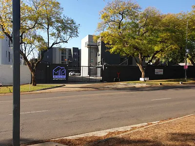 2 Bedroom Apartment To Rent in Pretoria - gX7A.webp