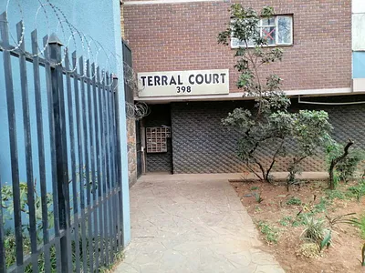 2 Bedroom Apartment For Sale in Pretoria - i07n.webp