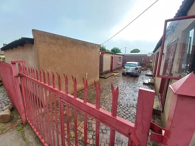 7 Bedroom House For Sale in Pretoria - zq8w.webp