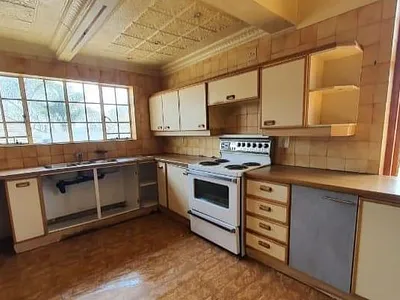 3 Bedroom House For Sale in Johannesburg - FSG4.webp