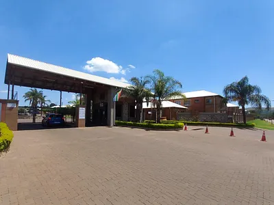 2 Bedroom Townhouse For Sale in Pretoria - ifjF.webp