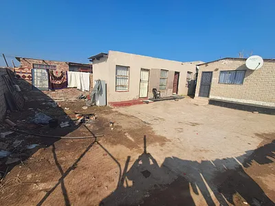 1 Bedroom House For Sale in Centurion - Zzfu.webp
