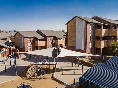 2 Bedroom Apartment For Sale in Alveda, Johannesburg - voh6.webp