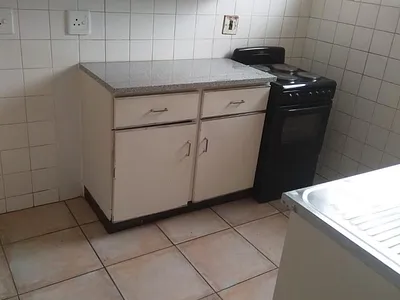 2 Bedroom Apartment For Sale in Pretoria - H4Wj.webp