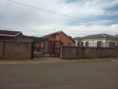 2 Bedroom House For Sale in Mabopane - gAt1.webp