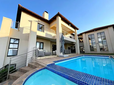 6 Bedroom House For Sale in Pretoria - HoFn.webp