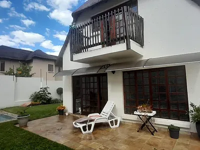 2 Bedroom House For Sale in Sandton - 3hOh.webp