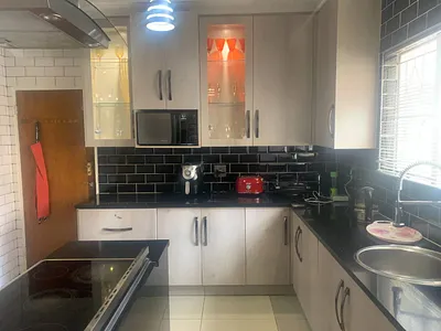 4 Bedroom House For Sale in Winchester Hills, Johannesburg - Zbze.webp