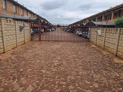 2 Bedroom Apartment For Sale in Centurion - bHiR.webp