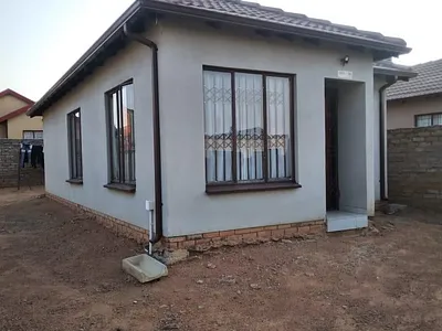3 Bedroom House To Rent in Soshanguve VV, Soshanguve - ulTF.webp