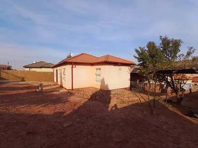 3 Bedroom House For Sale in Pretoria - hOPL.webp