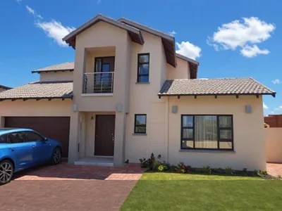 4 Bedroom House For Sale in Pretoria - 6nD7.webp