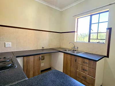2 Bedroom Apartment For Sale in Pretoria - 7UuR.webp