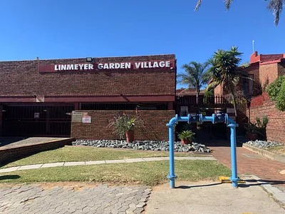 2 Bedroom Townhouse For Sale in Johannesburg - NDHR.webp