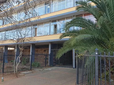 2 Bedroom Apartment For Sale in Pretoria - UMUe.webp