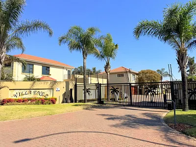 5 Bedroom House For Sale in Edenvale - oJVn.webp
