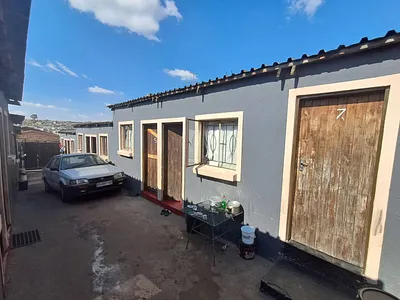 12 Bedroom House For Sale in Midrand - VQrt.webp