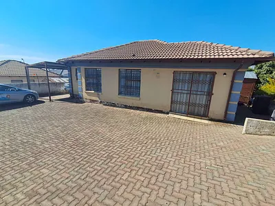 3 Bedroom House For Sale in Centurion - FHkN.webp