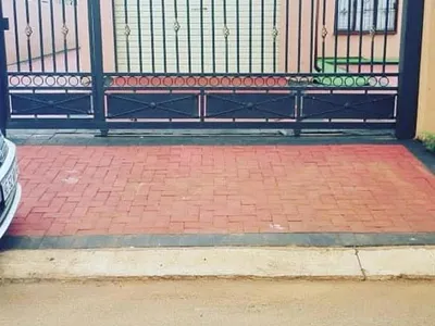 3 Bedroom House To Rent in Akasia - AxyR.webp