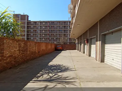 3 Bedroom Apartment For Sale in Pretoria - aLuJ.webp