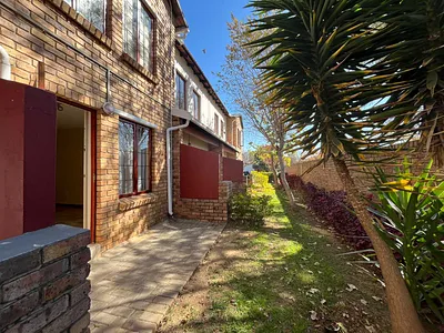 1 Bedroom Apartment For Sale in Pretoria - J8T7.webp