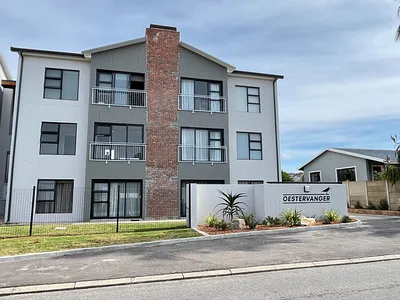 2 Bedroom Apartment For Sale in Hartenbos - img