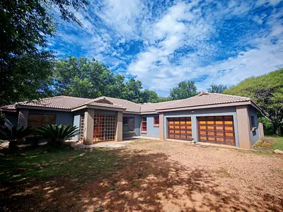 3 Bedroom House For Sale in Burgersfort - OXtO.webp