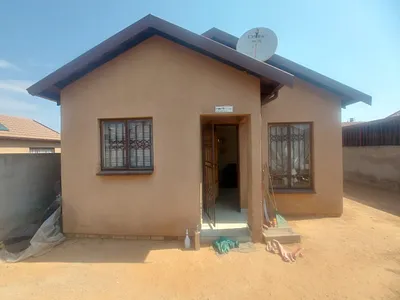 2 Bedroom House For Sale in Soshanguve East Ext 5, Soshanguve East - O4Hl.webp