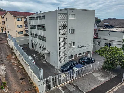 1 Bedroom Apartment For Sale in Cape Town - hF38.webp