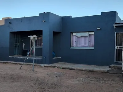 11 Bedroom House For Sale in Soshanguve L, Soshanguve - img