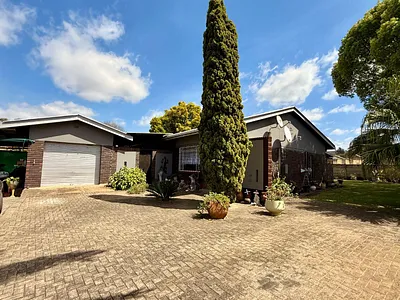 3 Bedroom House For Sale in Vryheid - 4xCe.webp