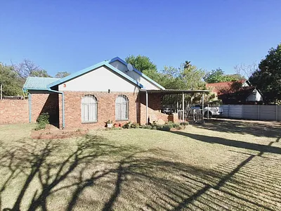 3 Bedroom House For Sale in Hartbeespoort - xIAP.webp