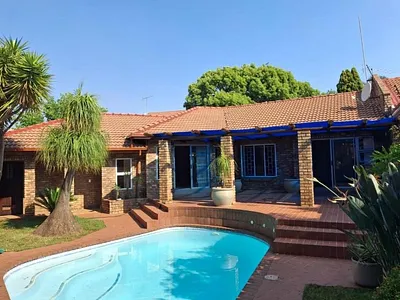 3 Bedroom House For Sale in Pretoria - e0b1.webp
