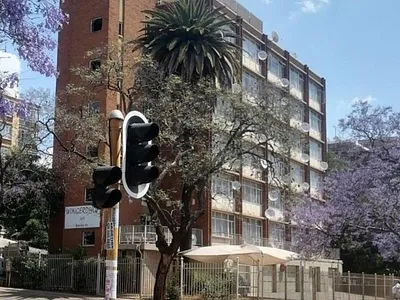 1 Bedroom Apartment For Sale in Pretoria - 6IIg.webp