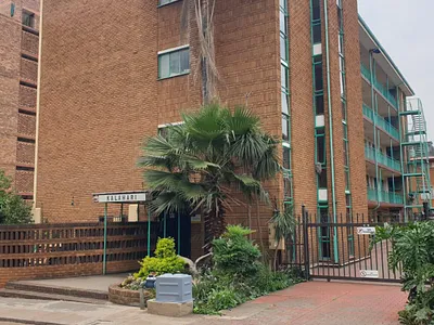 1 Bedroom Apartment For Sale in Pretoria - 8Ics.webp