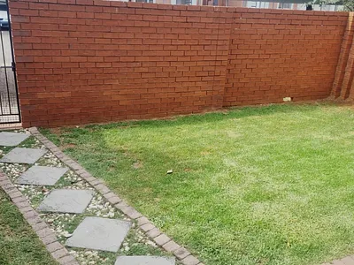 2 Bedroom Apartment For Sale in Centurion - LfDA.webp